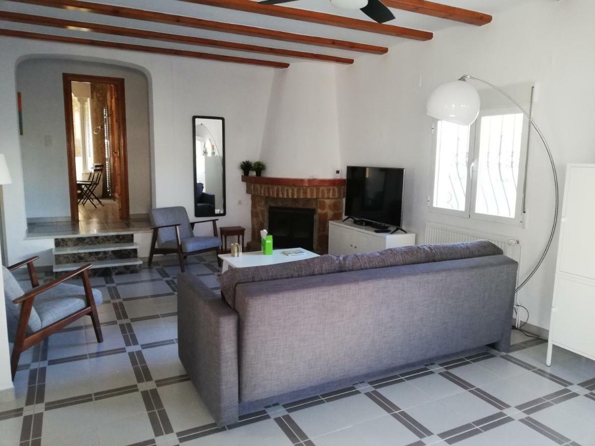 Adel Locdenia Vila Els Poblets Exterior foto