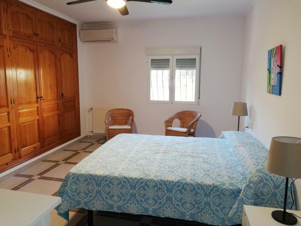 Adel Locdenia Vila Els Poblets Exterior foto