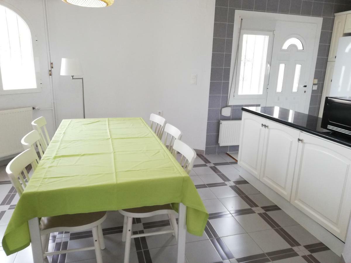 Adel Locdenia Vila Els Poblets Exterior foto